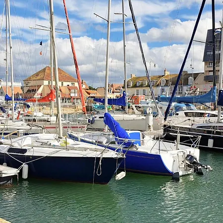 Cozy Apartment In Courseulles-Sur-Mer *